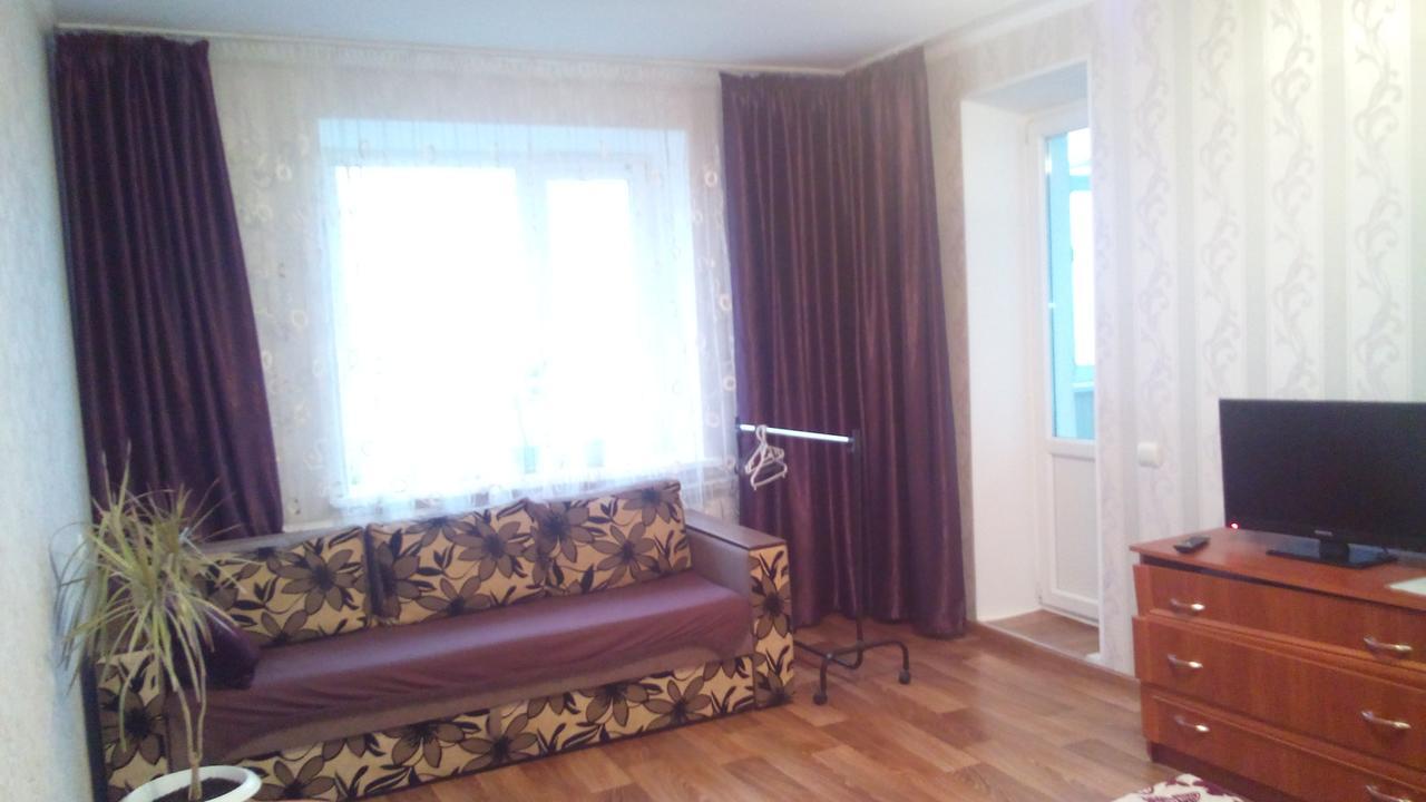 Apartment On Prospekt Peremogi Chernihiv Exterior photo